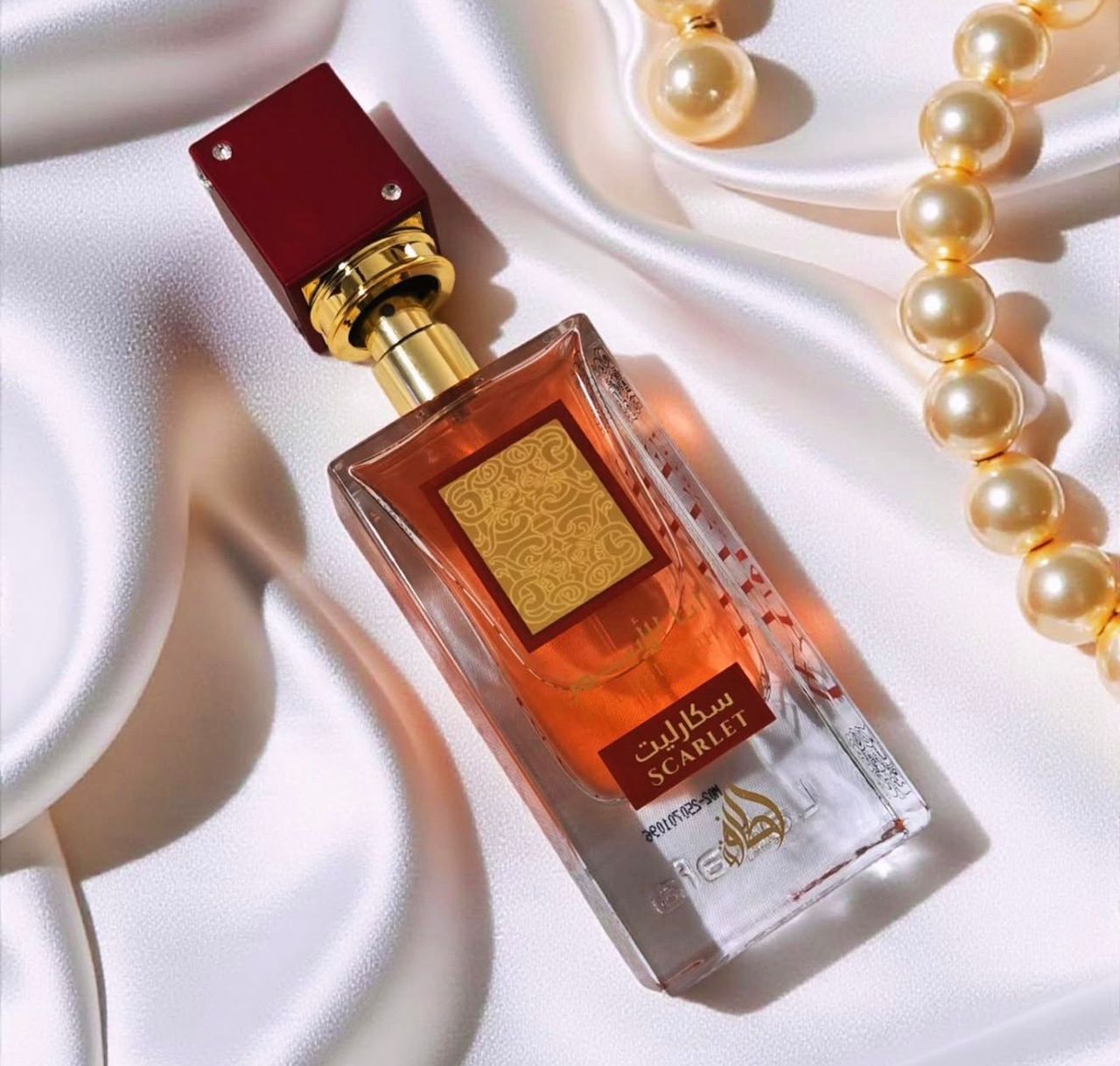 Ana Abiyedh Scarlet Lattafa